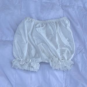 white bloomers with lace